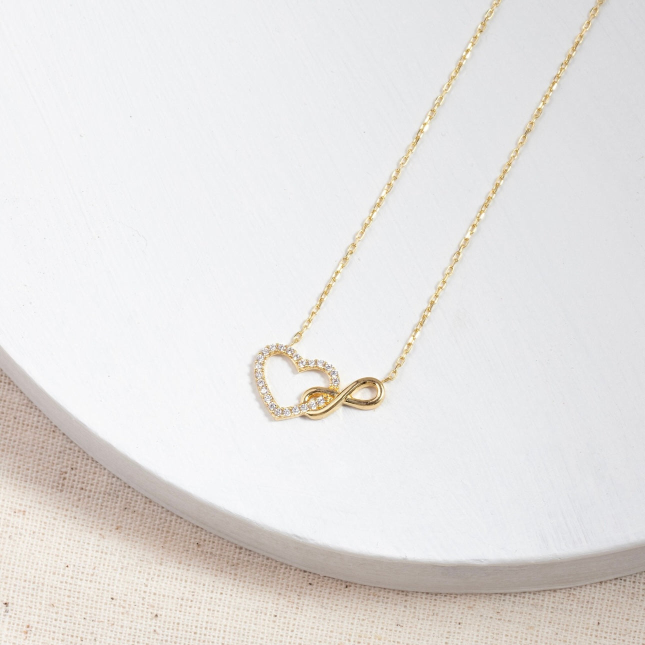 Collar Corazón con infinito