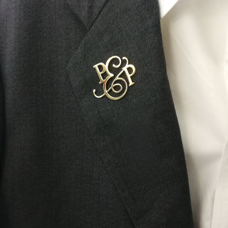 Boutonniere Iniciales - sin circulo
