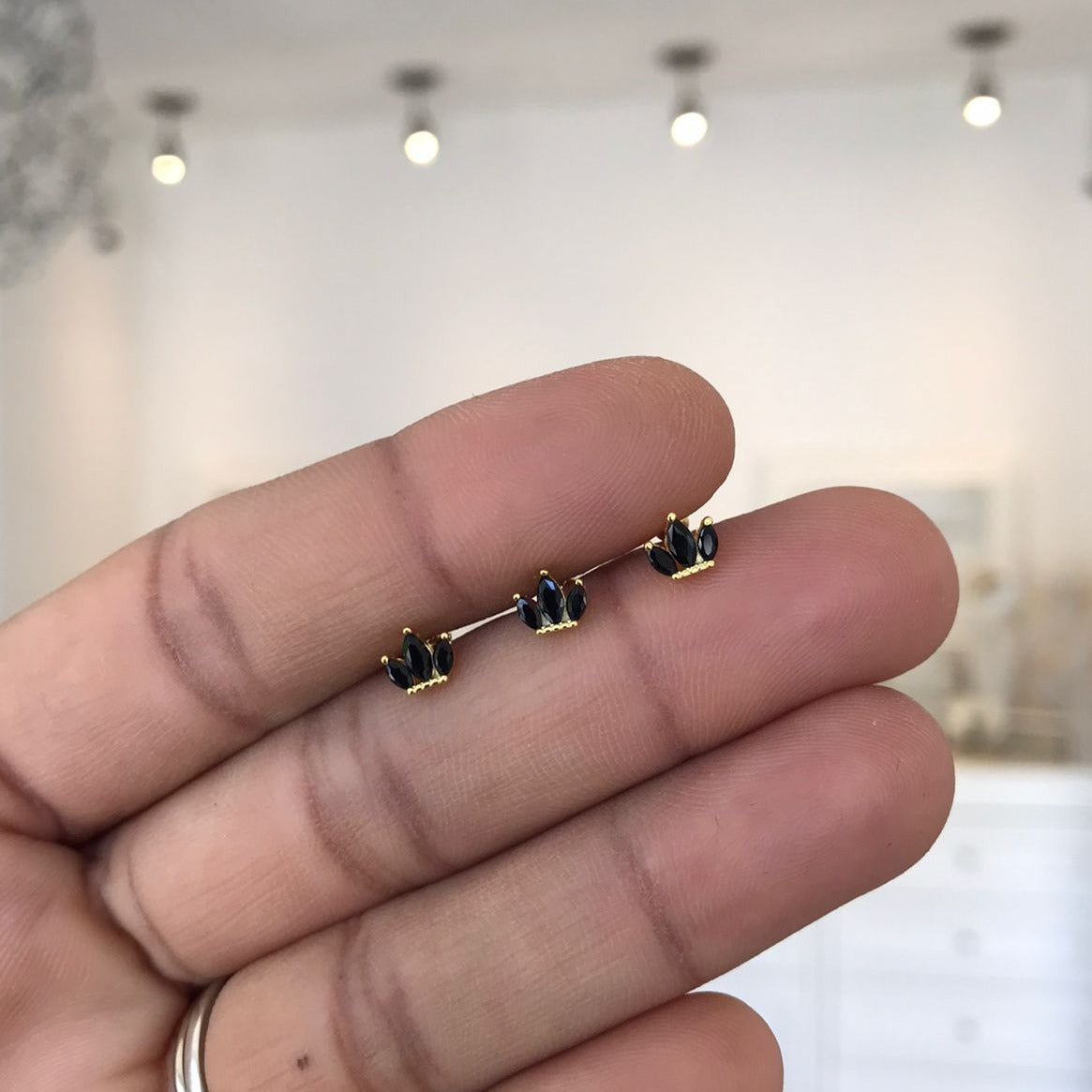 Broquel Fiore Black