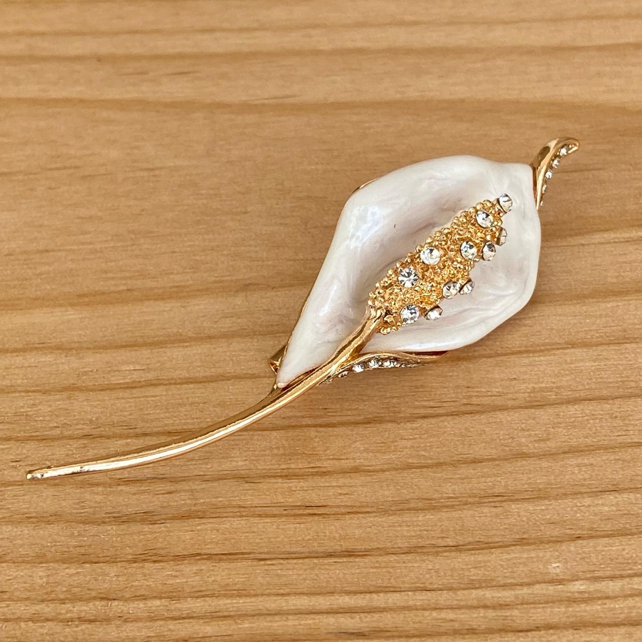 Broche Alcatráz con Brillo