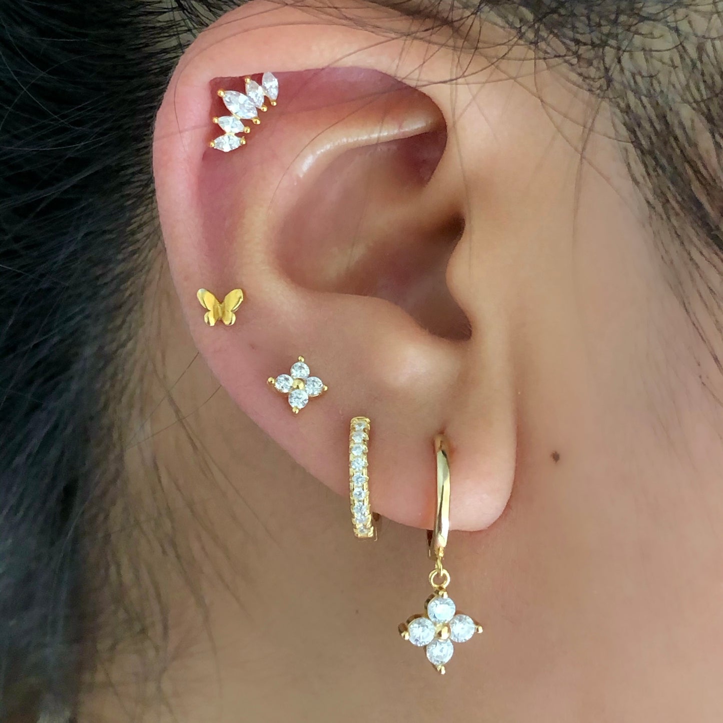 Par Arracadas Flor Circonia ✿