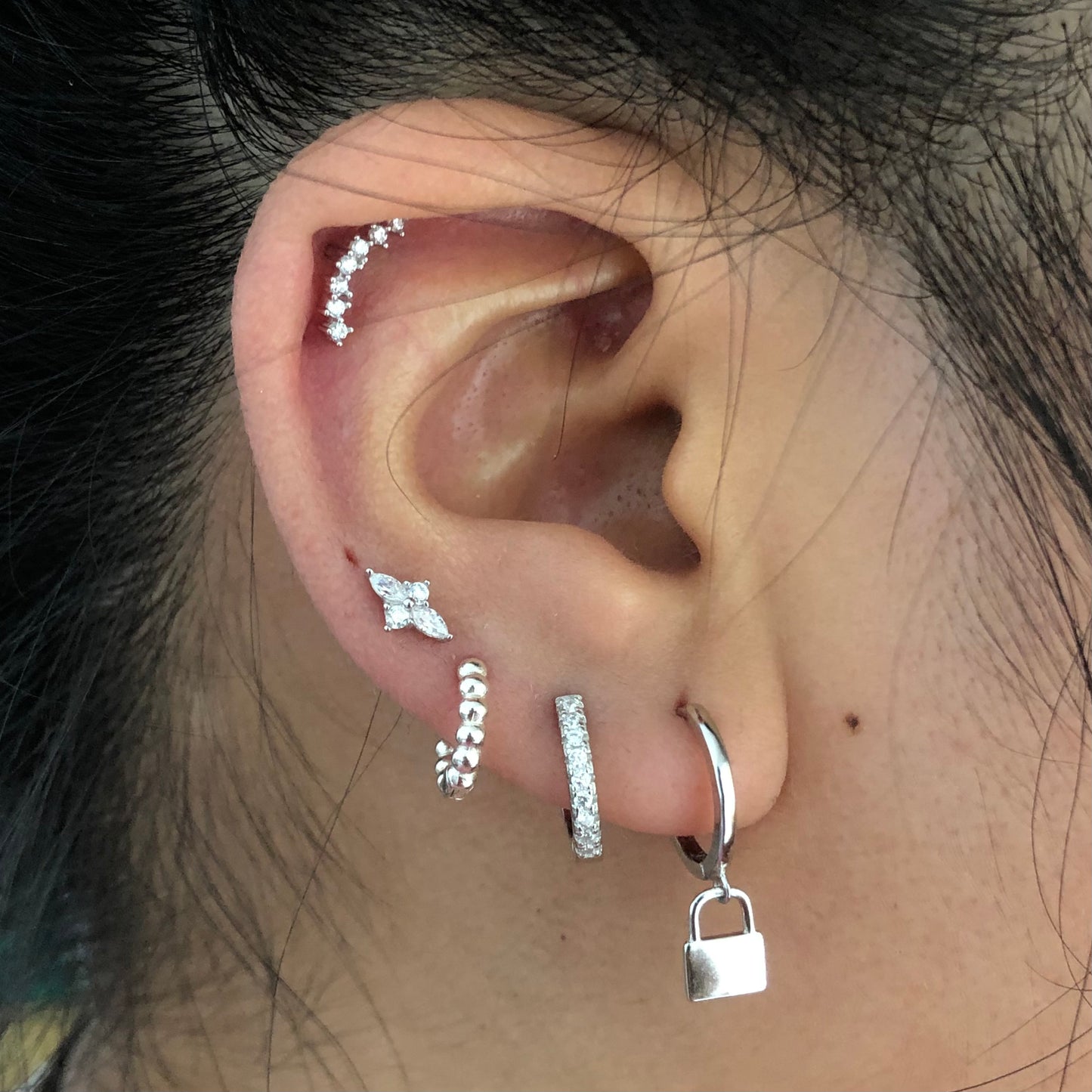 Arracada Mini Circonia