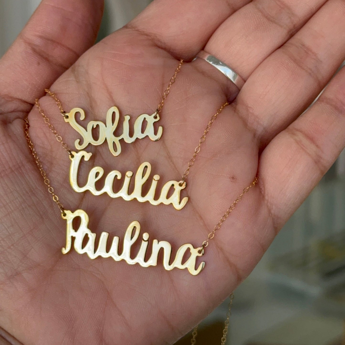 Collar de Nombre 4 letras o mas