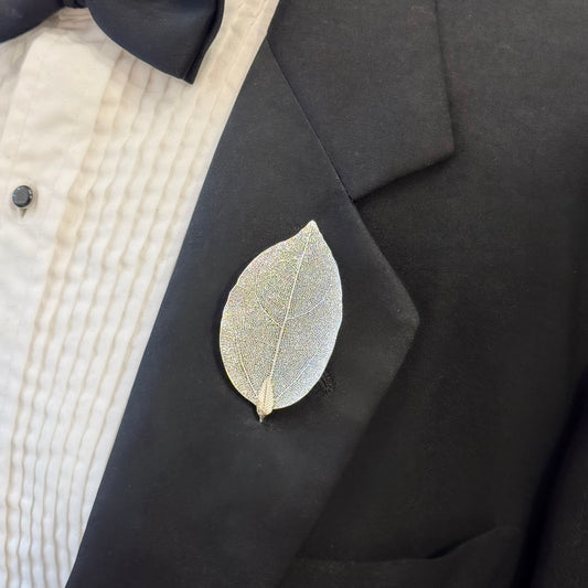 Boutonniere Hoja