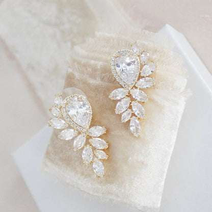 Aretes Angelic