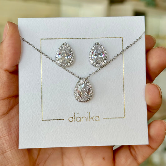 Set Aretes y Collar Drop